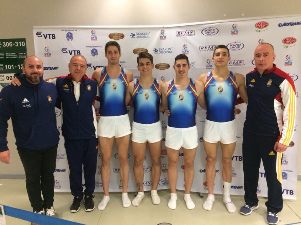 El equipo masculino finaliza en 10ª posición en el Campeonato del Mundo