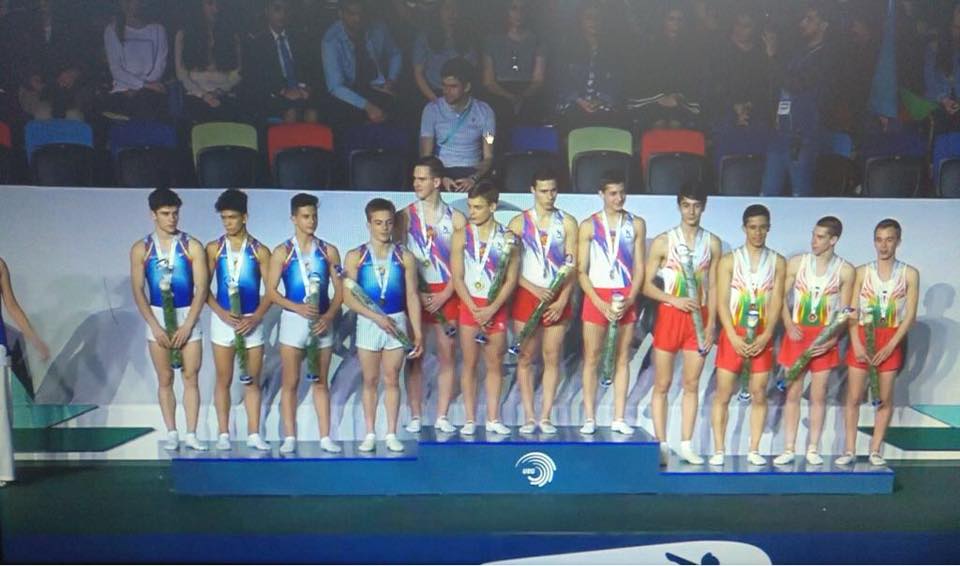 Primeras medallas en el Europeo de trampolín